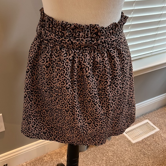 Leopard print American Eagle skirt - Picture 3 of 5